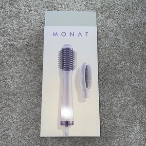Monat hot air brush